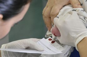 Atraso na ampliação do teste do pezinho dificulta diagnóstico da AME