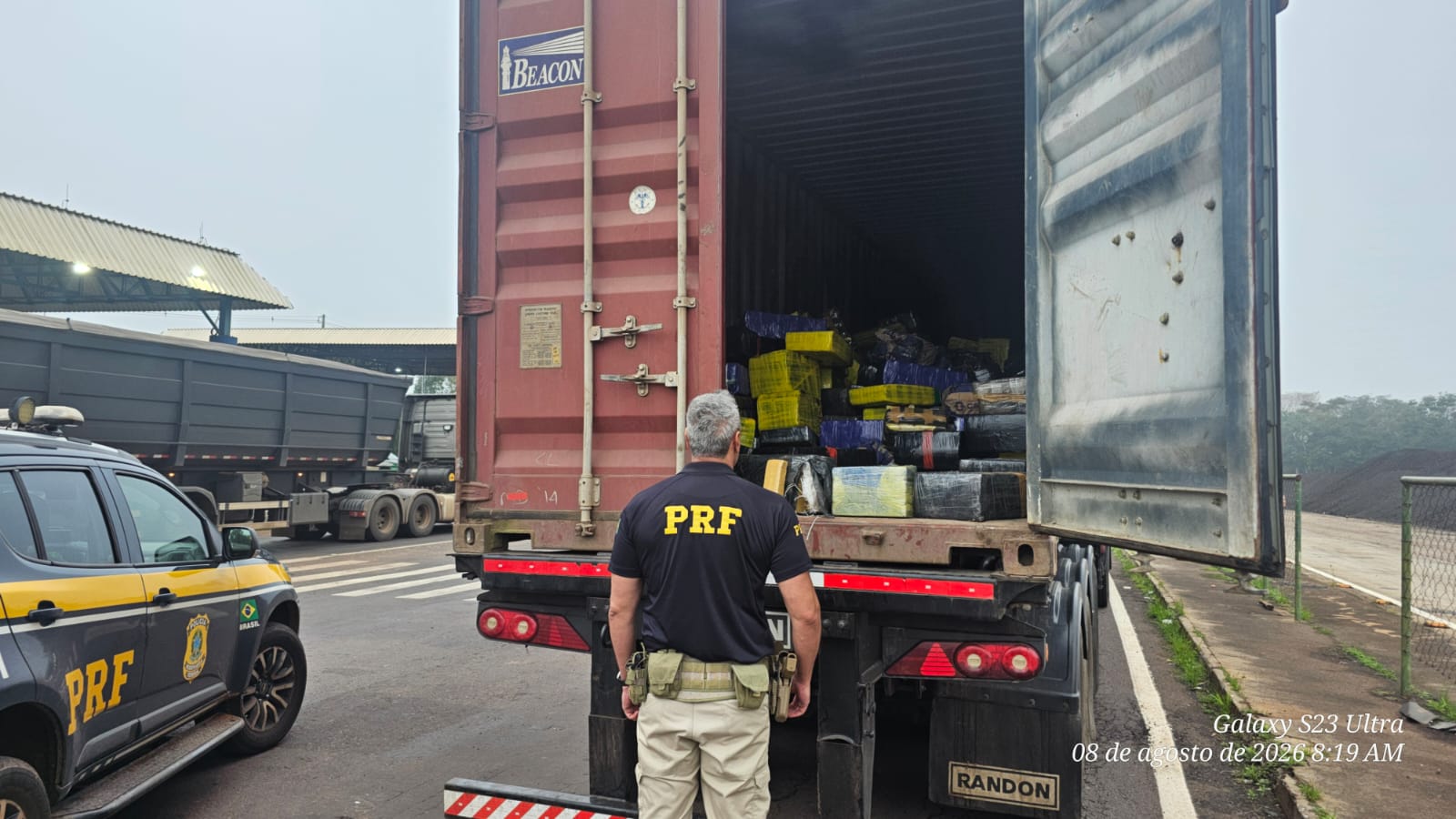 Maior do ano: PRF apreende QUASE 7 toneladas de maconha em caminhão na BR-163