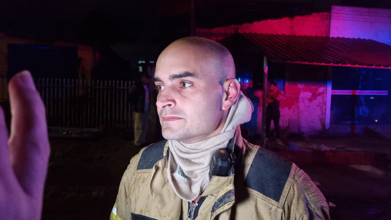 Problema na rede elétrica pode ter provocado incêndio no Melissa, diz bombeiro