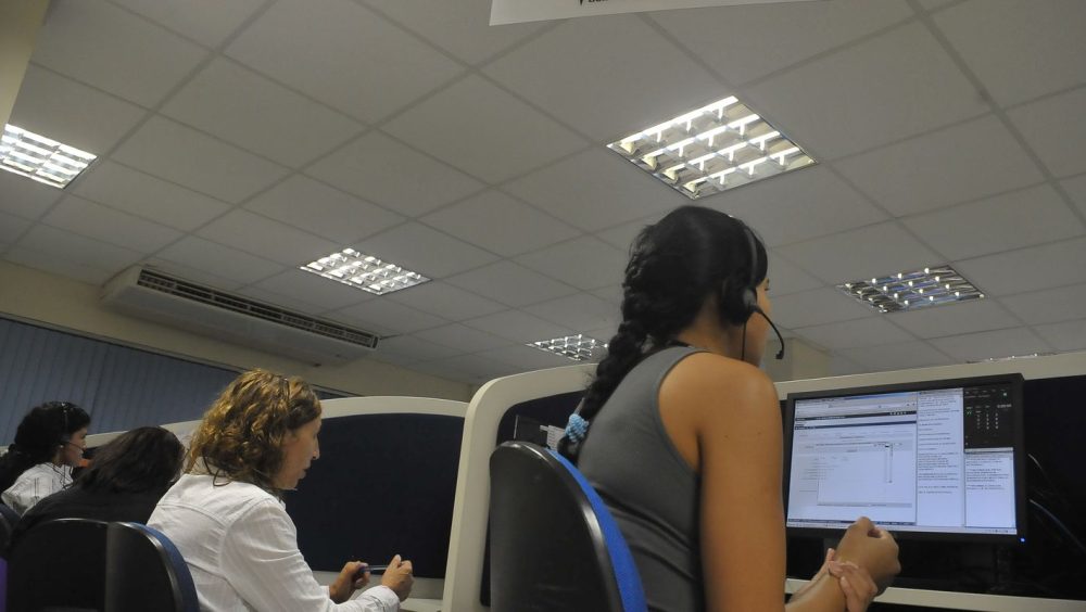 Polícia registrou 783 mil atendimentos especializados à mulher em 2025 Imagem referente a Polícia registrou 783 mil atendimentos especializados à mulher em 2025