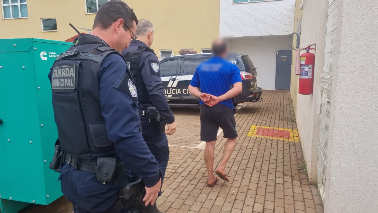 Homem é detido pela GM após agressão verbal contra esposa no Cascavel Velho