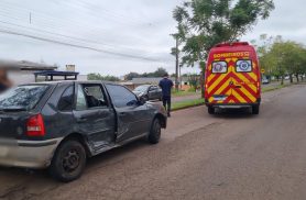 Acidente de trânsito na Olindo Periolo deixa criança ferida Acidente de trânsito na Olindo Periolo deixa criança ferida