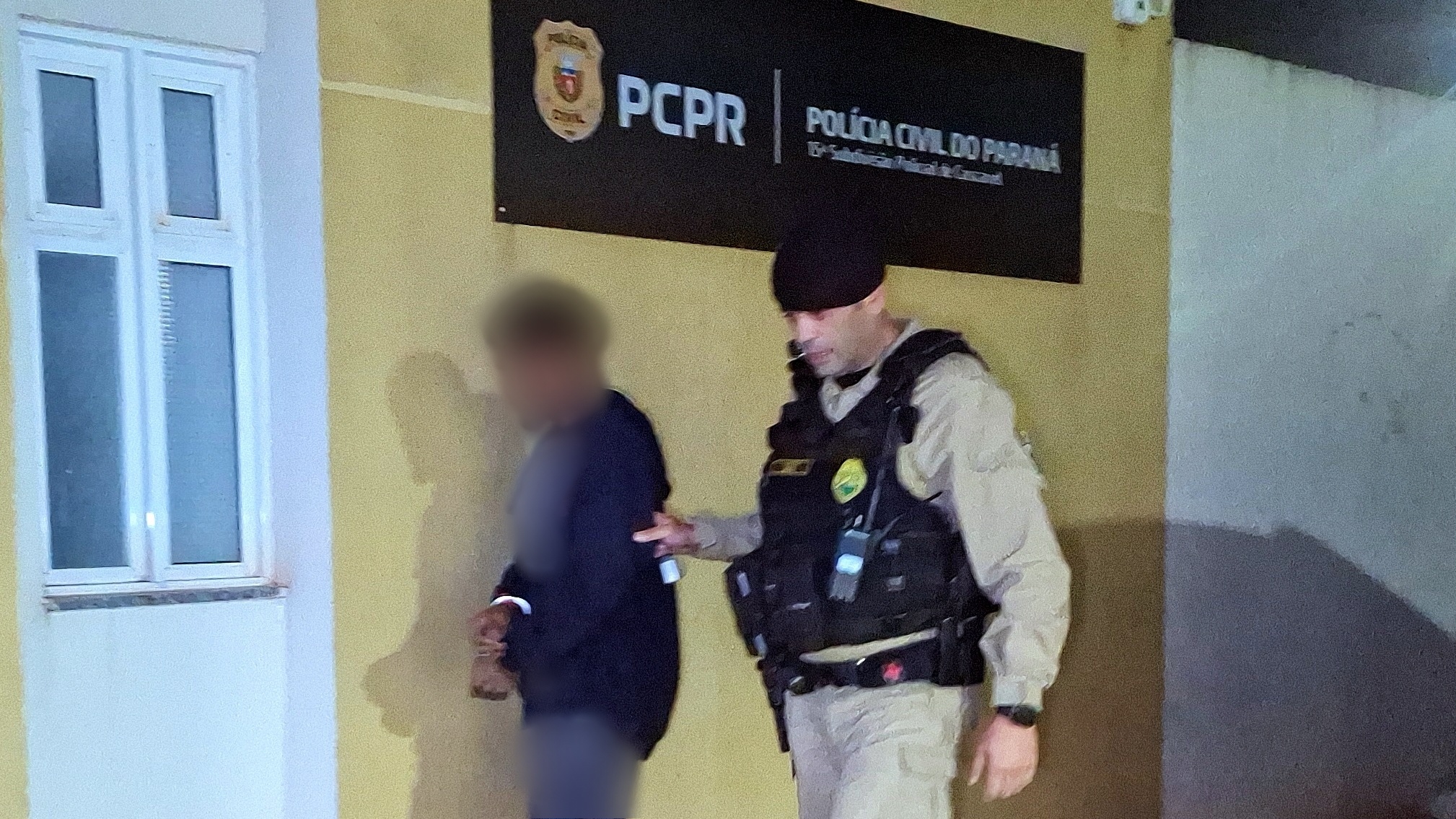 Atendimento a mulher em surto termina com homem levado à delegacia em Cascavel