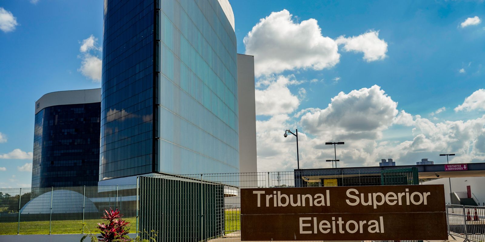 Imagem referente a TSE se reúne nesta quinta em busca de consenso sobre IA nas eleições