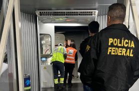 Brincadeira sobre bomba durante embarque em avião termina na Polícia Federal
