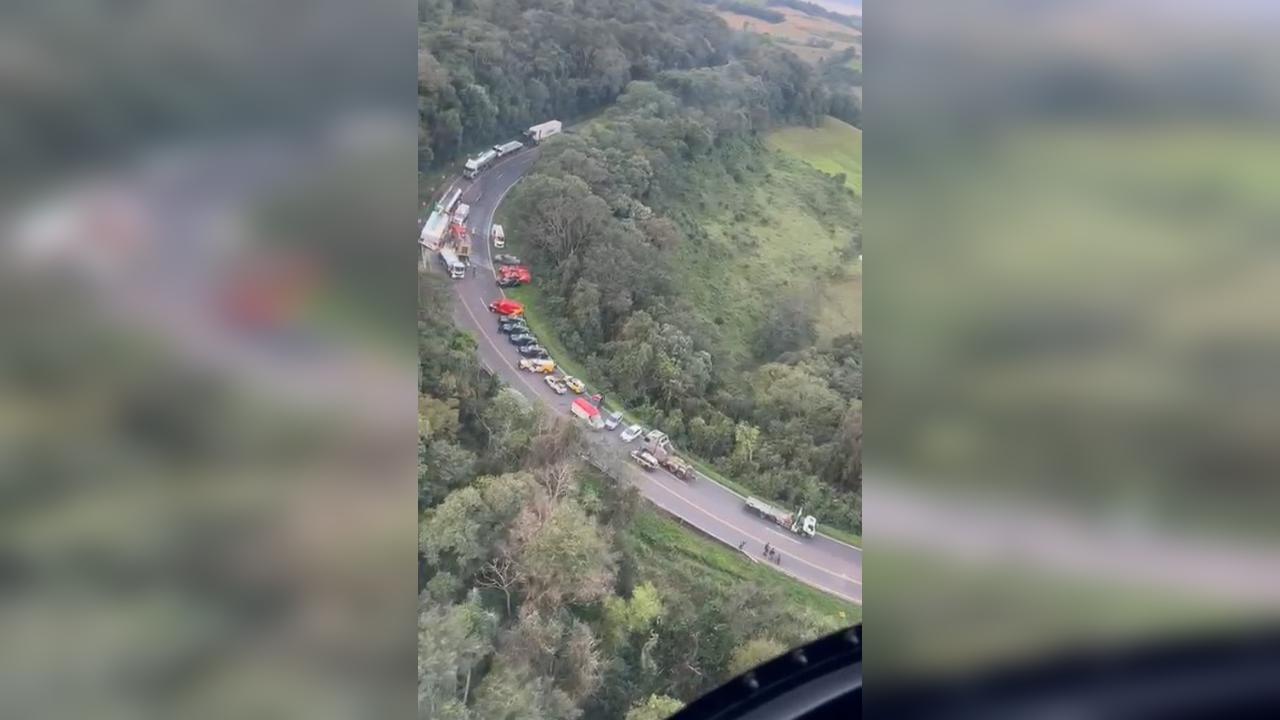 Imagens aéreas mostram bloqueio e indígenas deixando BR-277 em Nova Laranjeiras