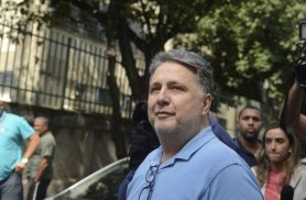 Justiça do Rio suspende direitos políticos do ex-governador Garotinho