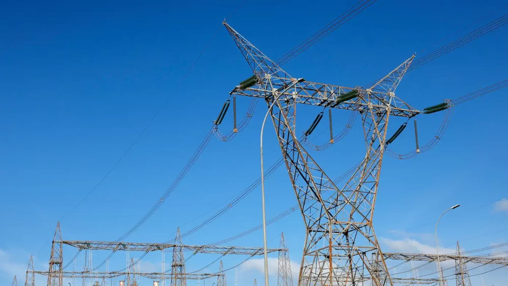 Consumidores poderão escolher fornecedores de energia a partir de 2027 Imagem referente a Consumidores poderão escolher fornecedores de energia a partir de 2027