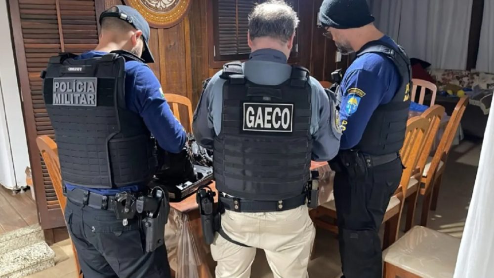 Gaeco: operação ‘Via Pix’ mira policiais rodoviários suspeitos de crimes Imagem referente a Gaeco: operação ‘Via Pix’ mira policiais rodoviários suspeitos de crimes