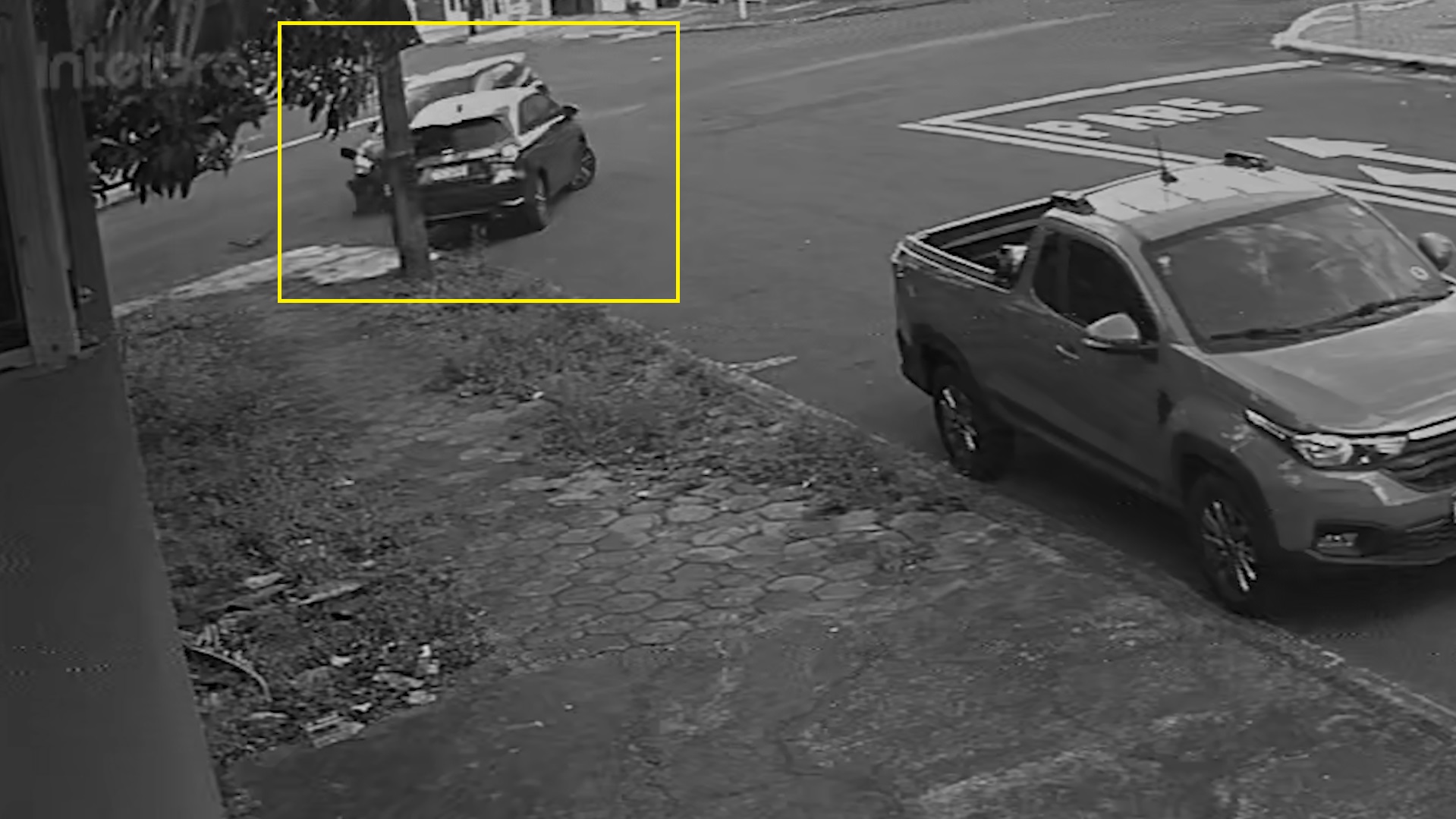 Veja como ocorreu acidente entre BYD e Honda Civic em Cascavel