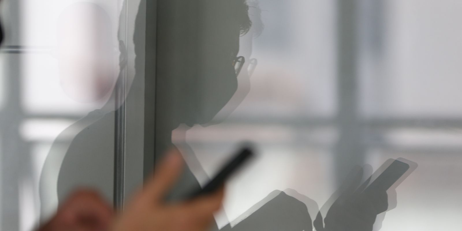 Imagem referente a MPRJ investiga empresas de apostas online por golpes de R$ 1,4 bilhão