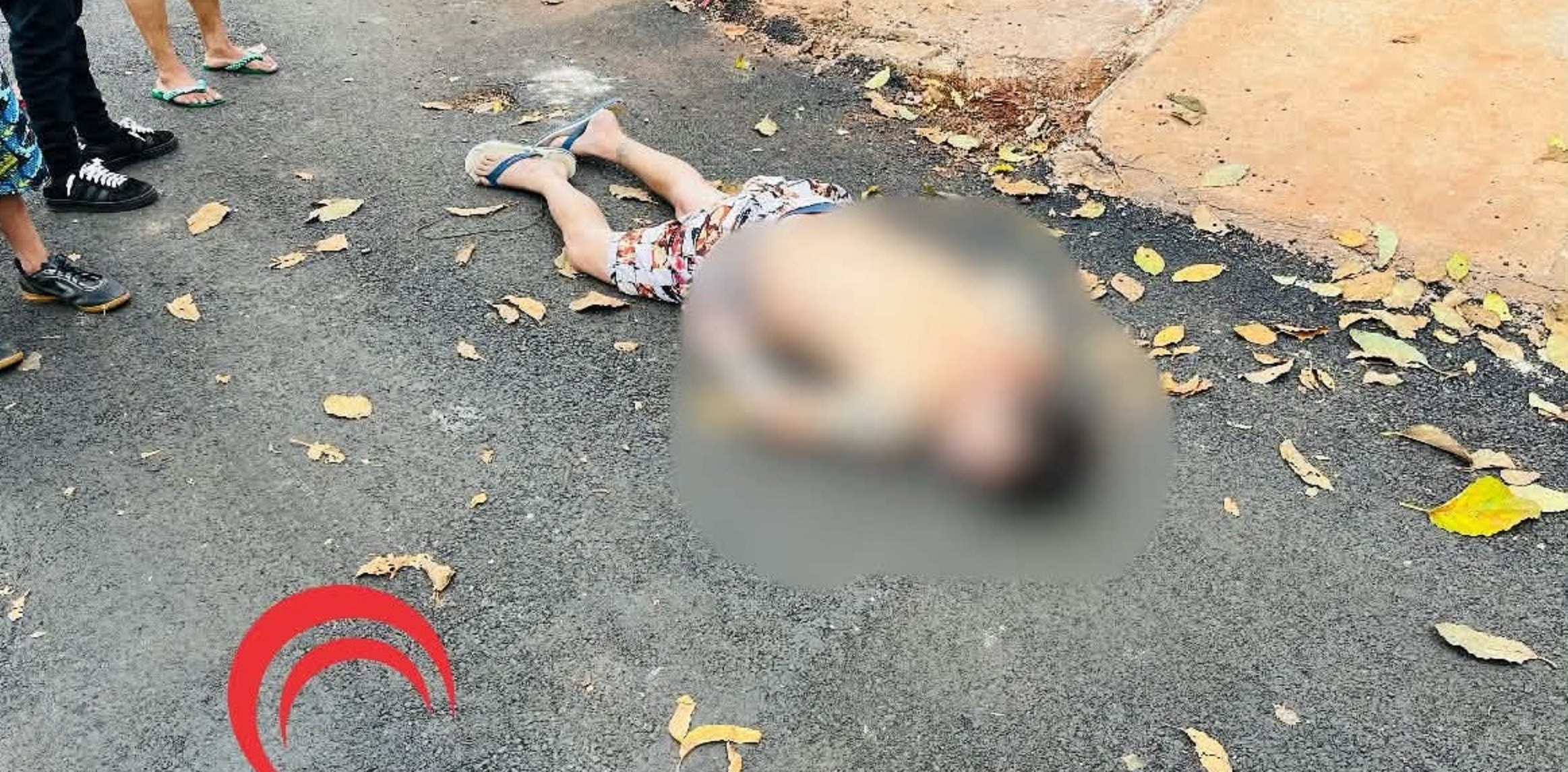 Homem é morto a tiros após discussão no bairro Três Lagoas, em Foz do Iguaçu Imagem referente a Homem é morto a tiros após discussão no bairro Três Lagoas, em Foz do Iguaçu
