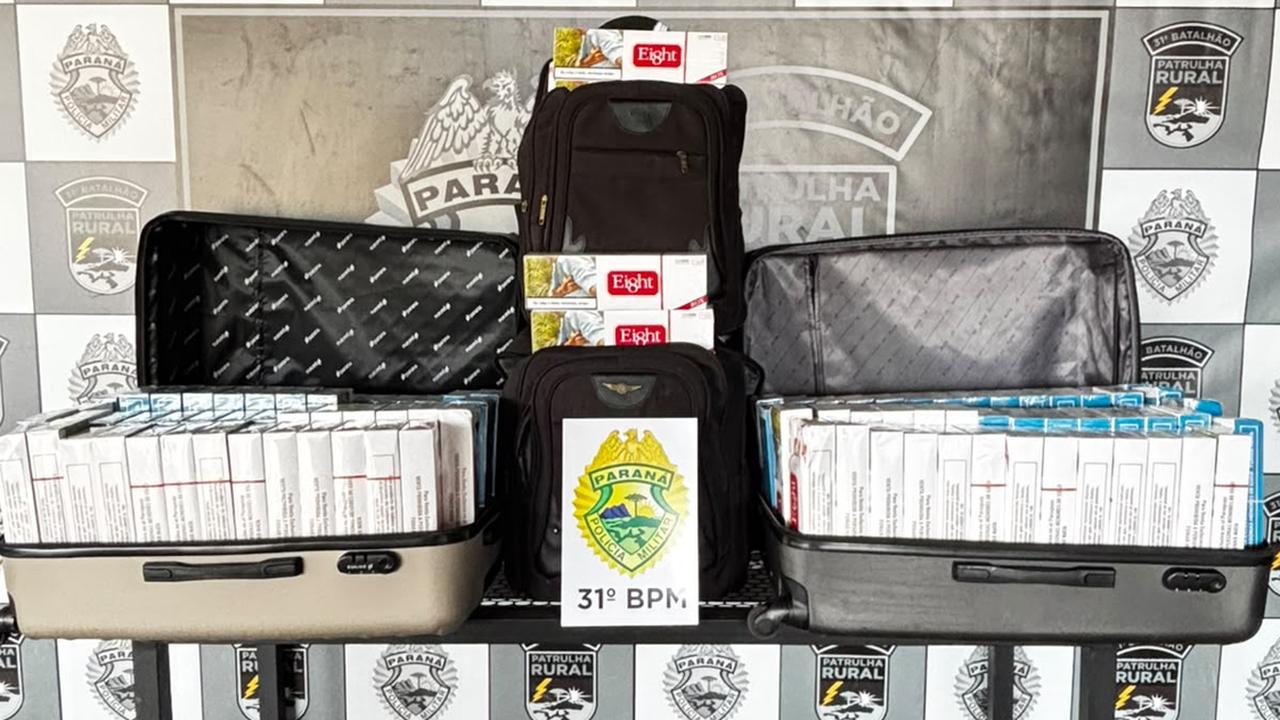Imagem referente a PM apreende cigarros estrangeiros escondidos em bagagens de ônibus em Corbélia