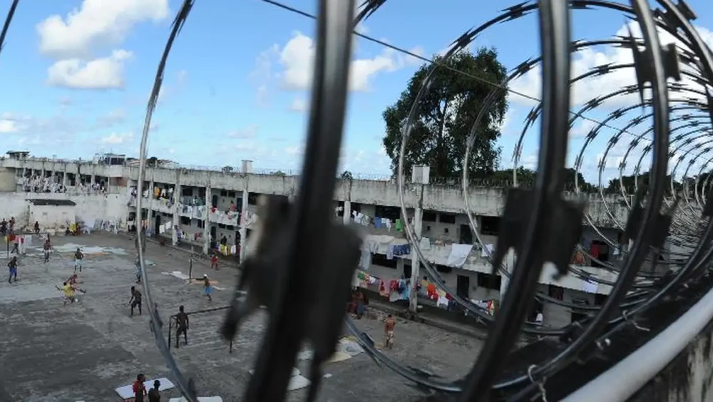 Presídios combatem entrada de itens proibidos para facções criminosas Imagem referente a Presídios combatem entrada de itens proibidos para facções criminosas