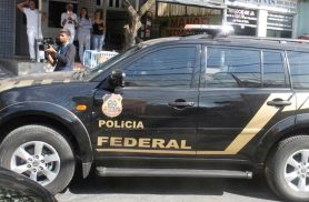 Cláudio Castro é alvo da segunda fase da Operação Sem Refino Cláudio Castro é alvo da segunda fase da Operação Sem Refino