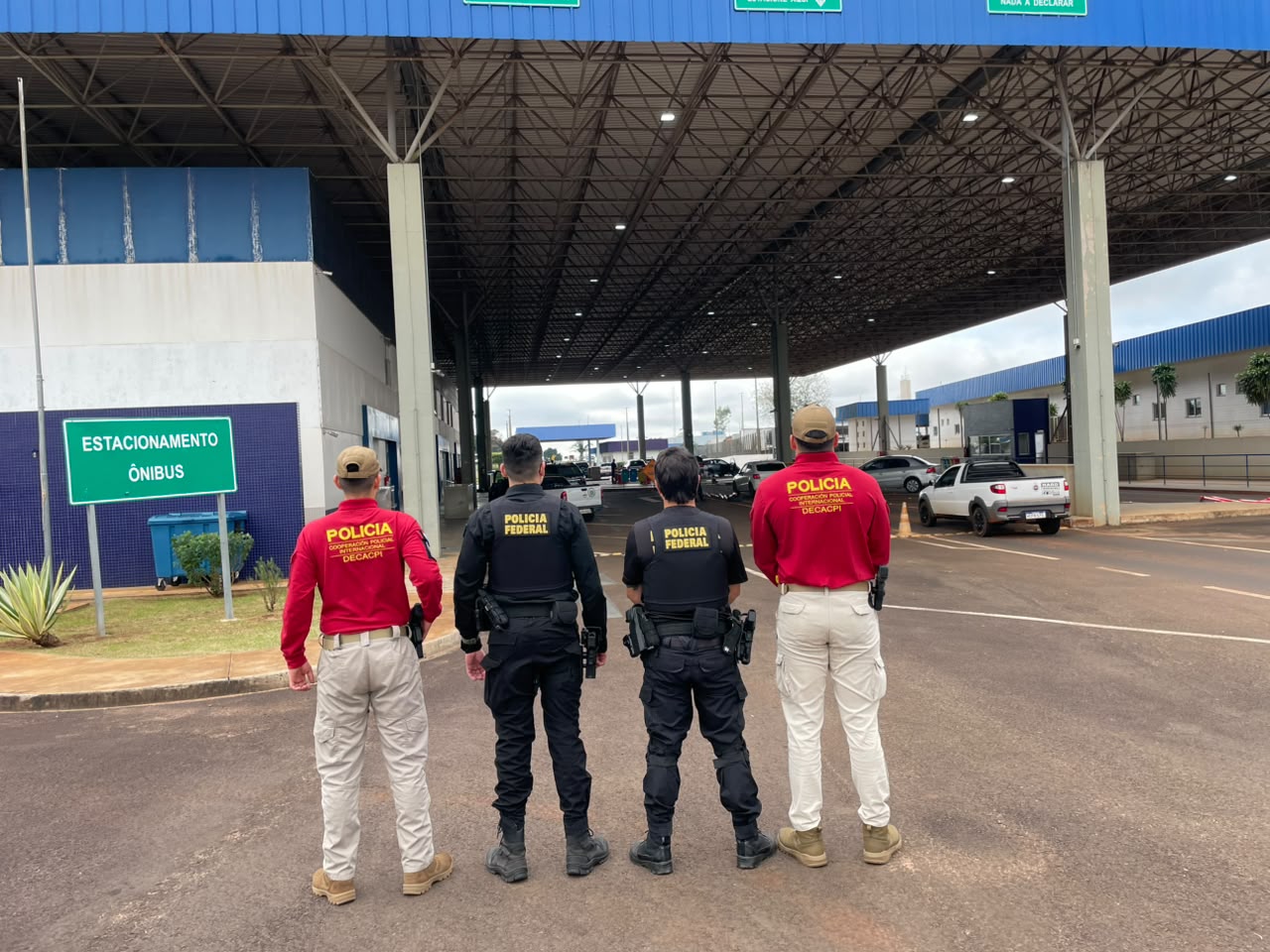 Imagem referente a PF prende foragido por homicídio e organização criminosa após expulsão do Paraguai