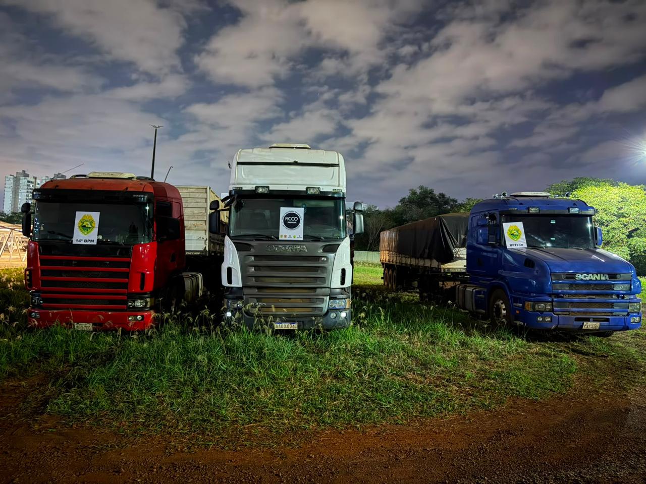 Imagem referente a FICCO apreende mais de 730 kg de maconha escondidos em carga de trigo em Foz do Iguaçu
