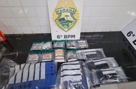 Drogas, munições e dinheiro são apreendidos pela Polícia Militar em Cascavel Drogas, munições e dinheiro são apreendidos pela Polícia Militar em Cascavel