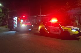 Mulher é ferida a tesouradas pelo companheiro em Cascavel e suspeito foge