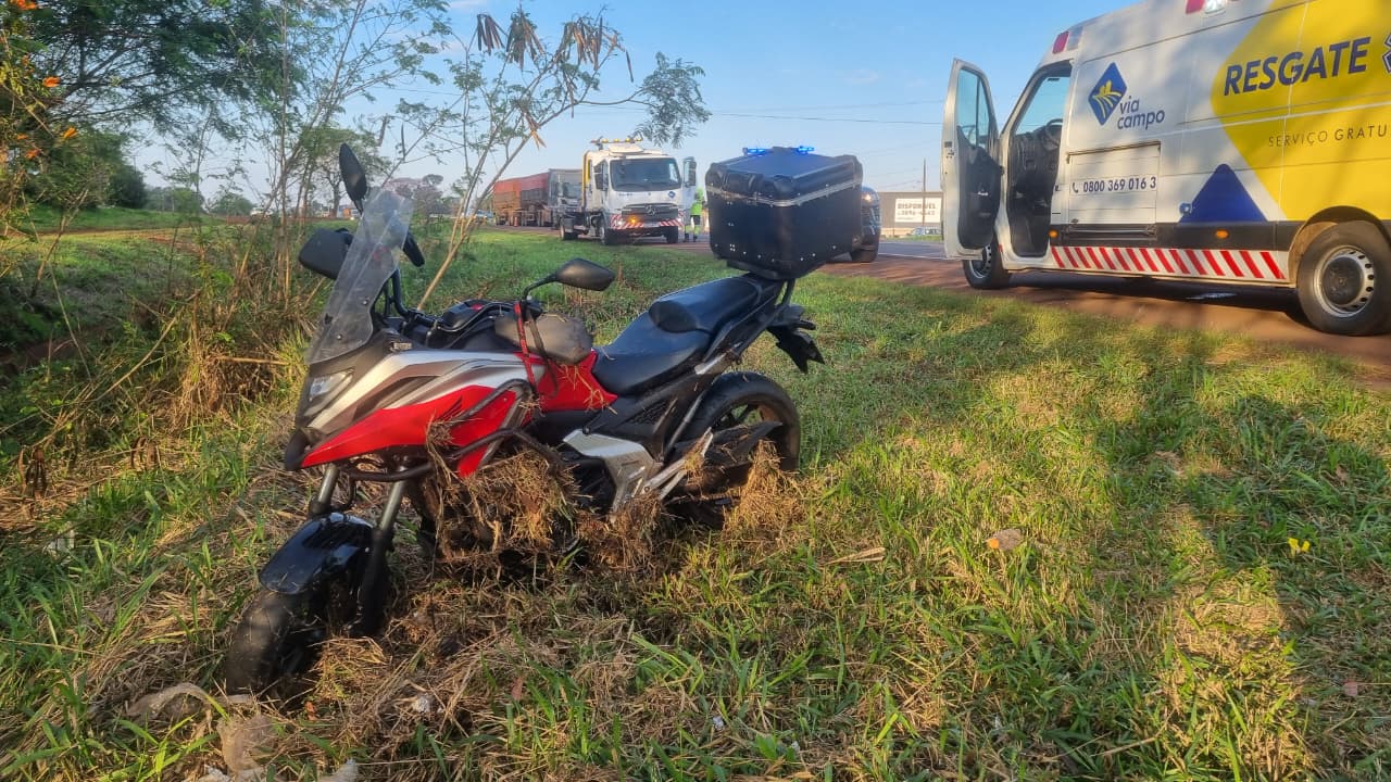 Motociclista sofre amputação do pé após acidente com ônibus na BR-369