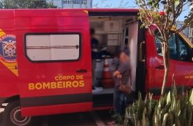 Idosa é socorrida após sofrer queda na Avenida Brasil