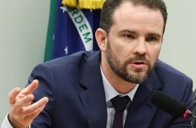Durigan defende que Brasil deve ampliar relações comerciais
