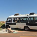 Imagem relativa a Ônibus tomba na PR-540 e deixa três feridos