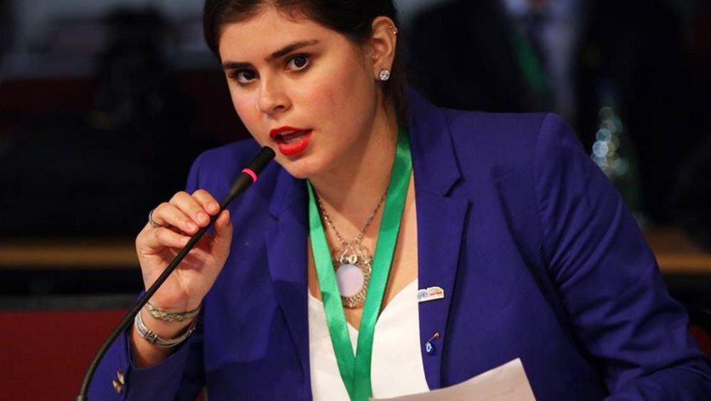 Brasileira defende mais influência dos jovens nas decisões da COP17 Imagem referente a Brasileira defende mais influência dos jovens nas decisões da COP17