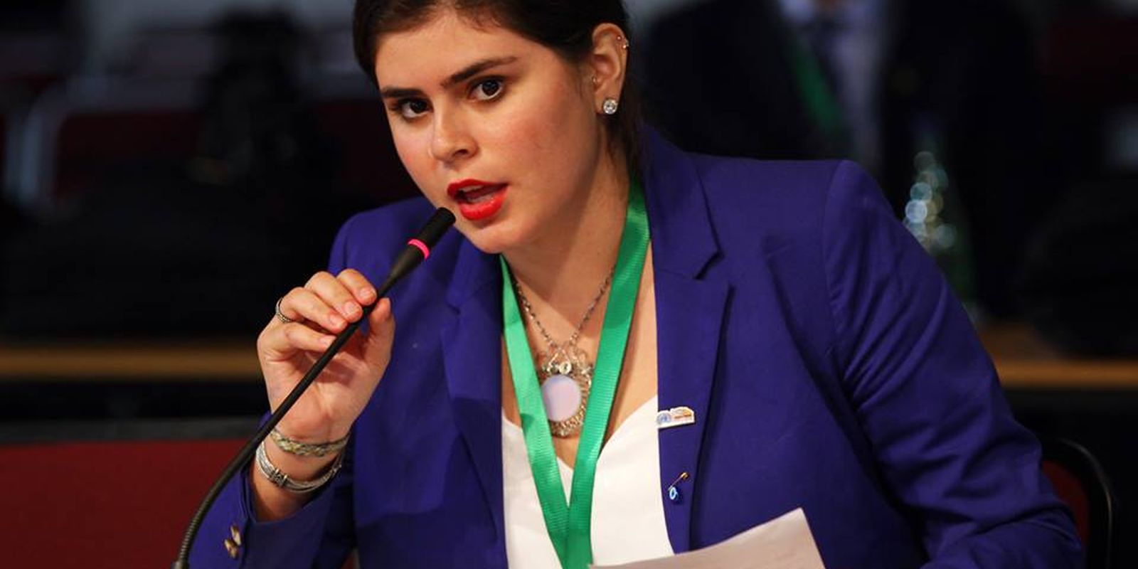 Imagem referente a Brasileira defende mais influência dos jovens nas decisões da COP17