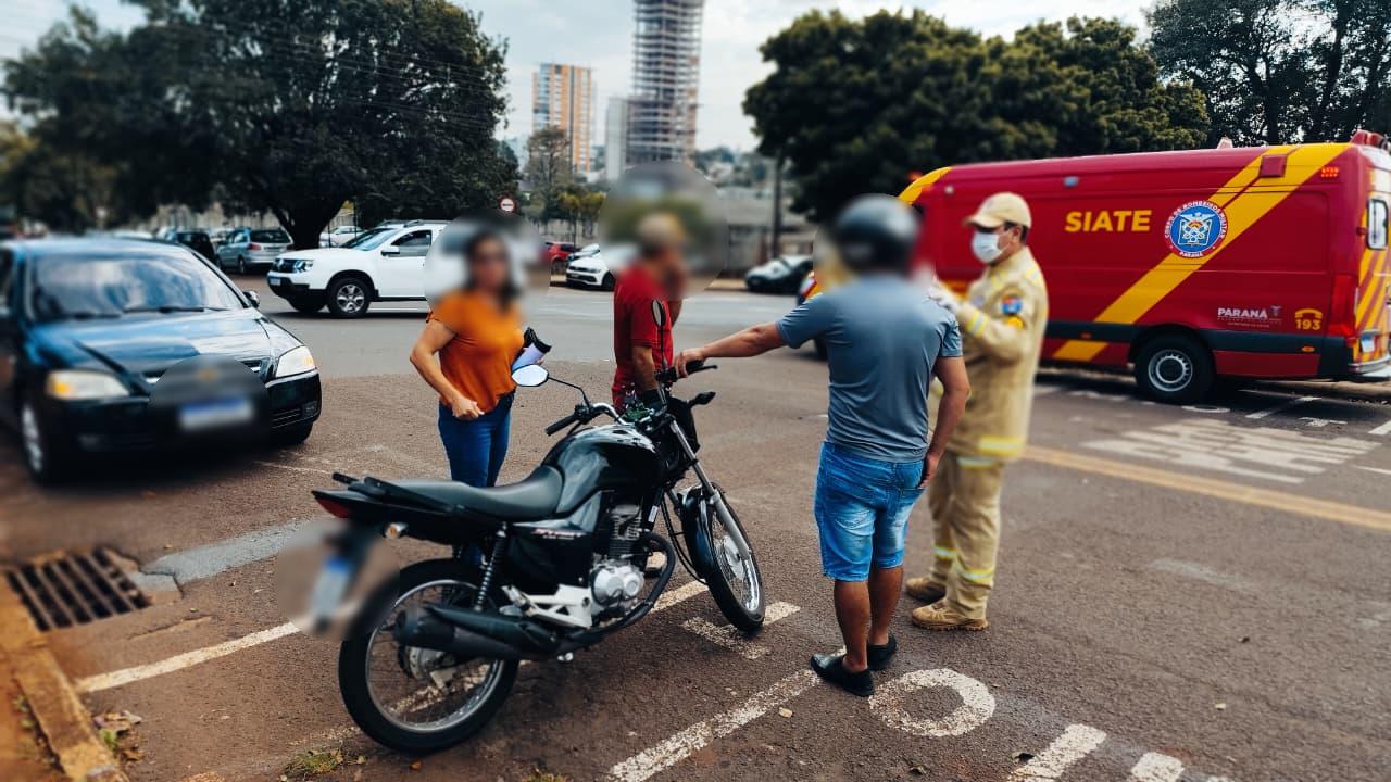 Acidente entre moto e Astra mobiliza Siate no Centro