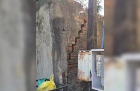 Morador alerta para muro com risco de queda no Cascavel Velho