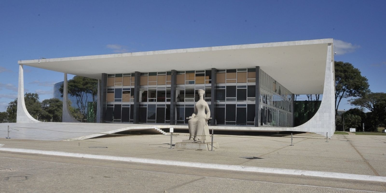 Imagem referente a Deputado vira réu no STF por injúria contra Lula