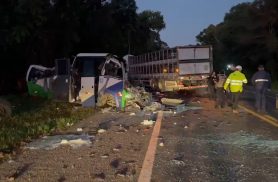 Governo do Paraná decreta luto oficial após grave acidente na BR-373 Governo do Paraná decreta luto oficial após grave acidente na BR-373