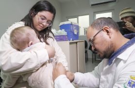 Cascavel abre todas as unidades de saúde neste sábado (22) para o "Dia D" da Multivacinação de crianças e adolescentes Cascavel abre todas as unidades de saúde neste sábado (22) para o "Dia D" da Multivacinação de crianças e adolescentes