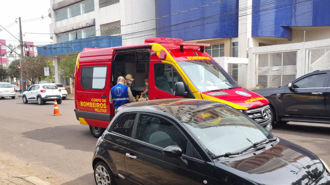 Criança de 3 anos é atropelada no Centro de Cascavel