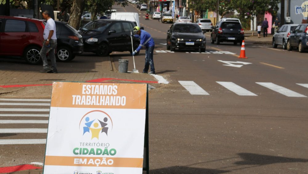 Prefeitura + Perto de Você reúne 15 secretarias e leva serviços aos moradores do bairro Interlagos e região Imagem referente a Prefeitura + Perto de Você reúne 15 secretarias e leva serviços aos moradores do bairro Interlagos e região