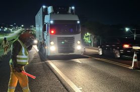 EPR Iguaçu realiza obras na BR-277 durante a noite em Cascavel