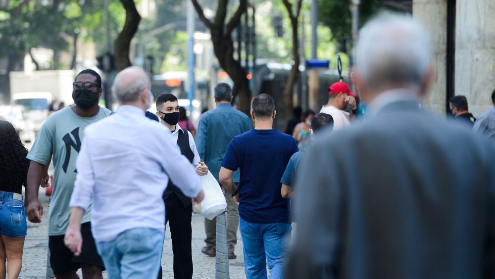 Para 81% dos brasileiros, é fundamental que candidato acredite em Deus Imagem referente a Para 81% dos brasileiros, é fundamental que candidato acredite em Deus