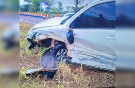 Batida entre Hilux e HB20 deixa mulher ferida na PR-495, em Missal