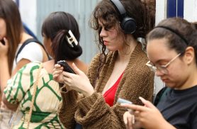 Desigualdades marcam formalização do trabalho entre jovens brasileiros