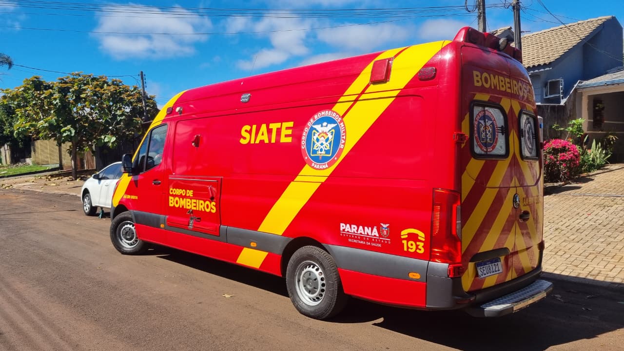 Idoso de 80 anos sofre queda de telhado em Cascavel e é socorrido pelo Corpo de Bombeiros