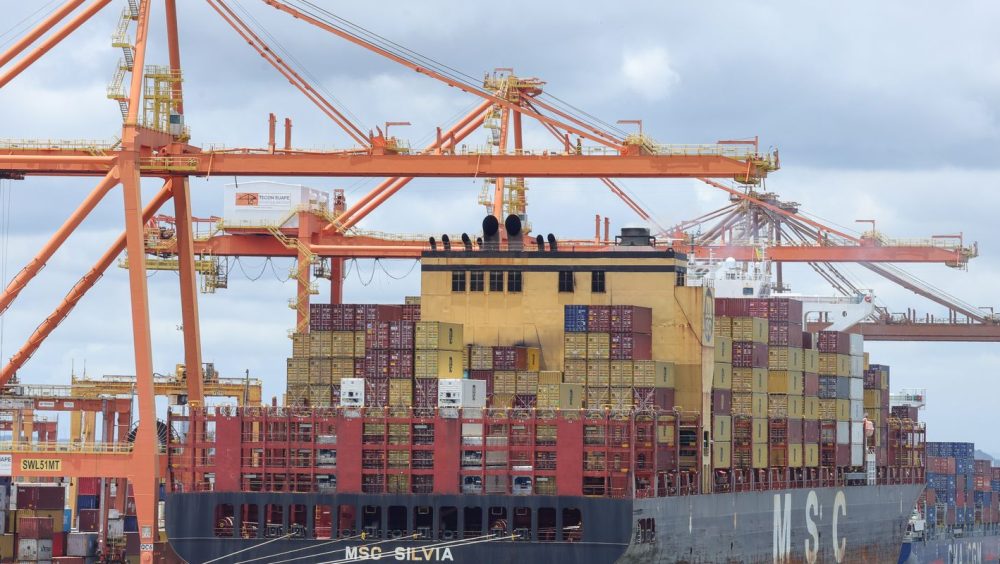 Ministros do Brasil e EUA vão retomar negociação comercial Imagem referente a Ministros do Brasil e EUA vão retomar negociação comercial