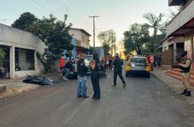 Homem é morto a tiros e câmeras podem ajudar a identificar atirador em Foz do Iguaçu