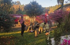 Jovem é esfaqueado 27 vezes por colega de trabalho durante briga em clube de lazer, em Almirante Tamandaré
