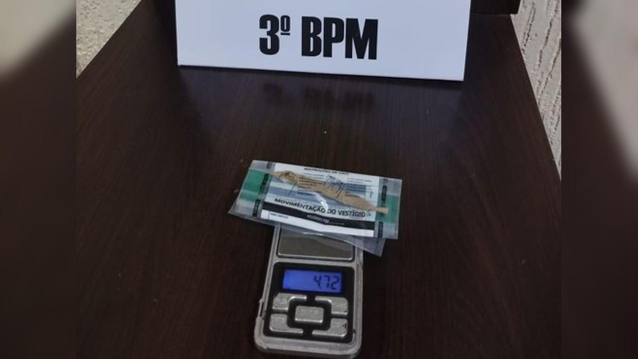 Imagem referente a Homem é abordado e encaminhado após PM encontrar cigarro de maconha em Pato Branco