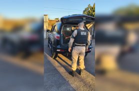 Homem é preso pela ROTAM durante cumprimento de mandado em Santa Tereza do Oeste