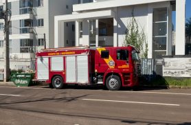 Falha em elevador deixa sete pessoas presas e mobiliza Corpo de Bombeiros no bairro Cancelli, em Cascavel