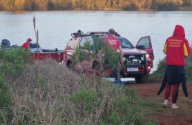 Bombeiros encerram segundo dia de buscas por homem desaparecido em lago de Cascavel