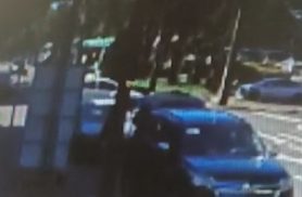 Novas imagens mostram colisão entre carro e moto na Avenida Brasil