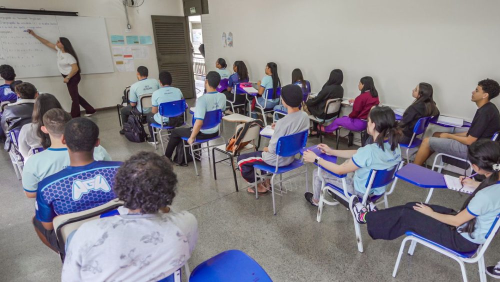 Pé-de-Meia começa a pagar quinta parcela de frequência nesta segunda Imagem referente a Pé-de-Meia começa a pagar quinta parcela de frequência nesta segunda